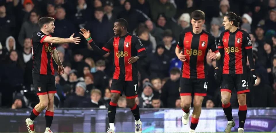 Jugadores de Bournemouth celebrando un gol