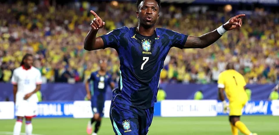 Jugador de Brasil celebrando un gol en partido