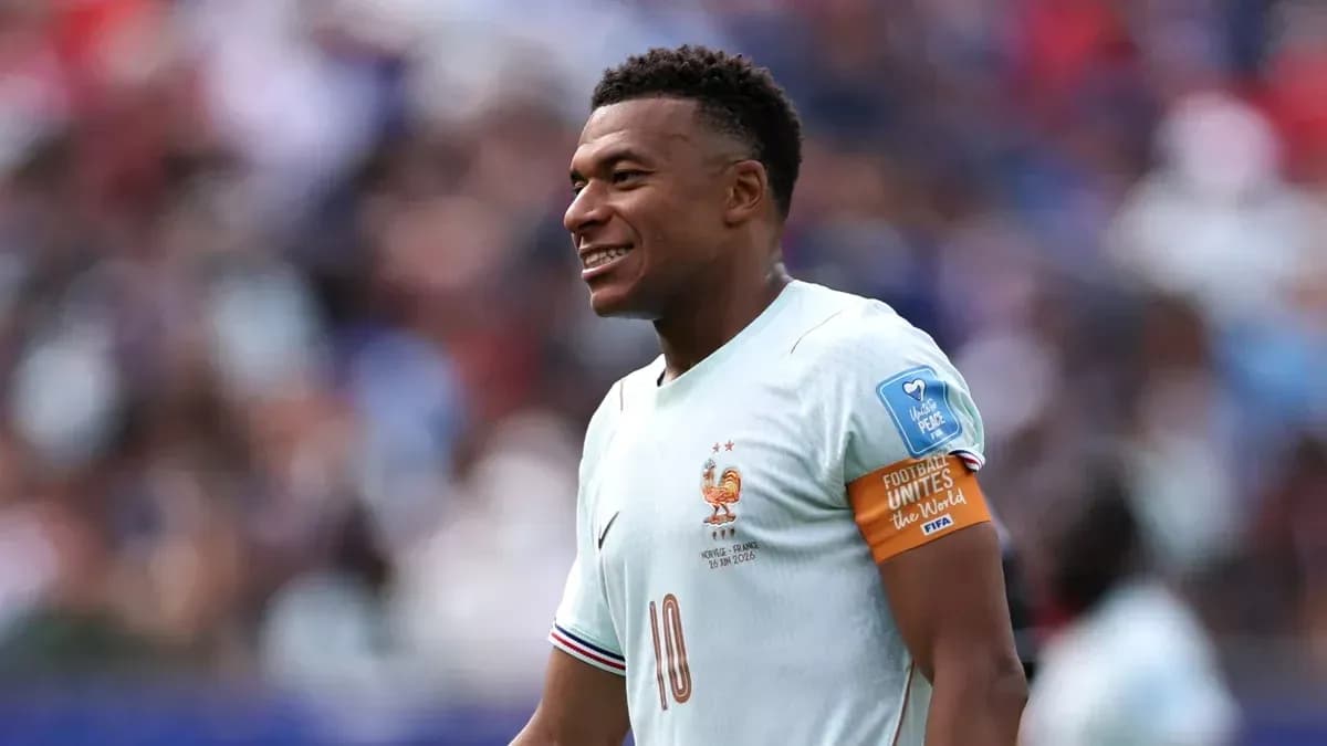 Jugador de Francia con camiseta de la selección