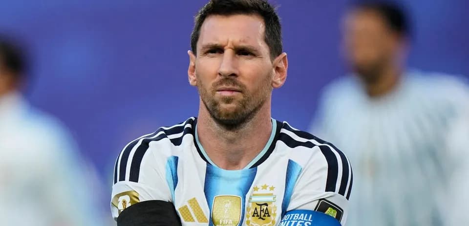 Jugador argentino con camiseta de la selección nacional