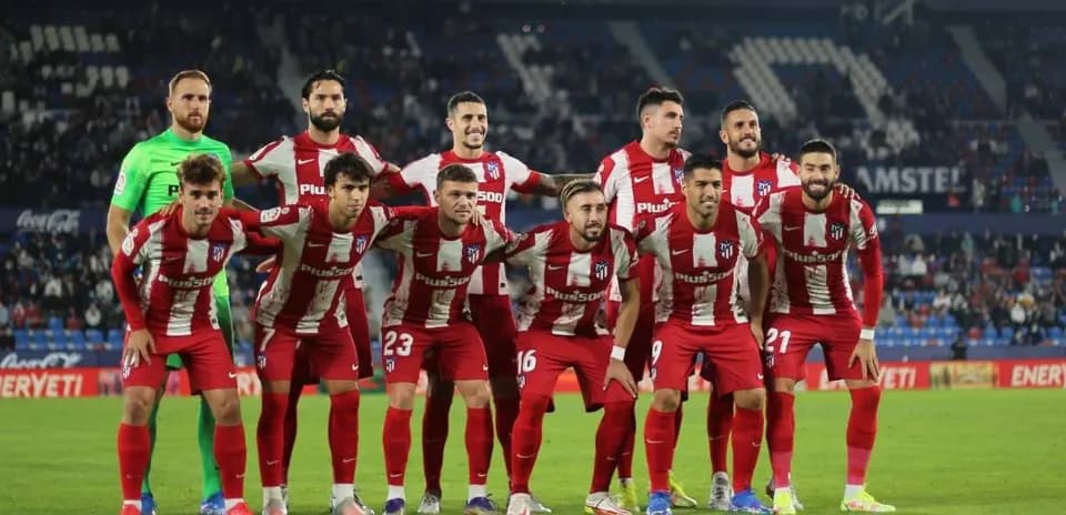Jugadores del Atlético de Madrid en alineación