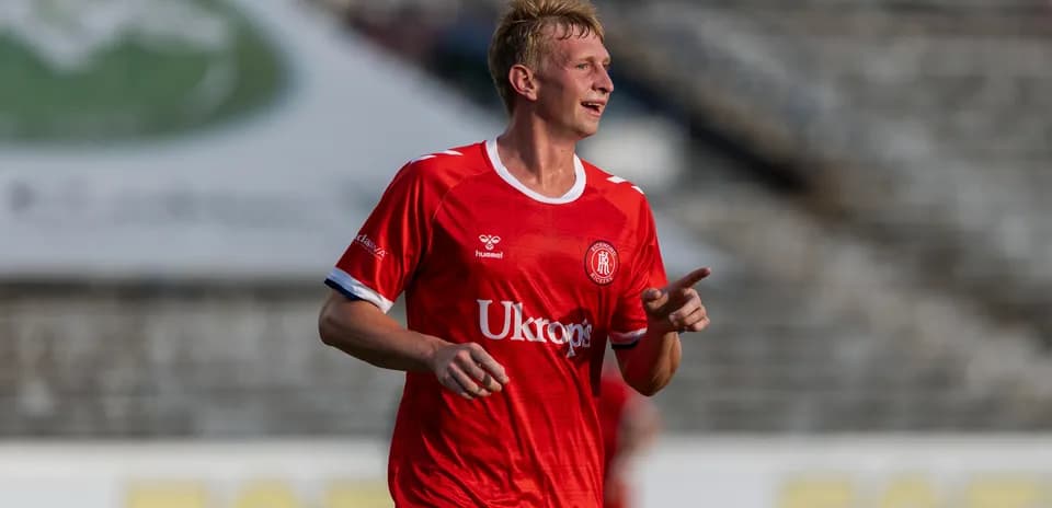 Jugador de Richmond Kickers celebrando un gol