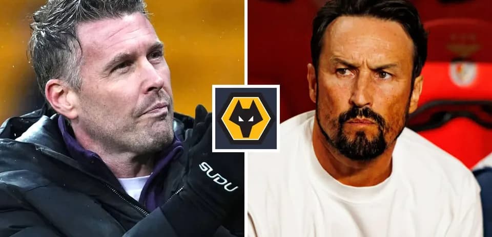 Entrenadores de equipos rivales en el banquillo