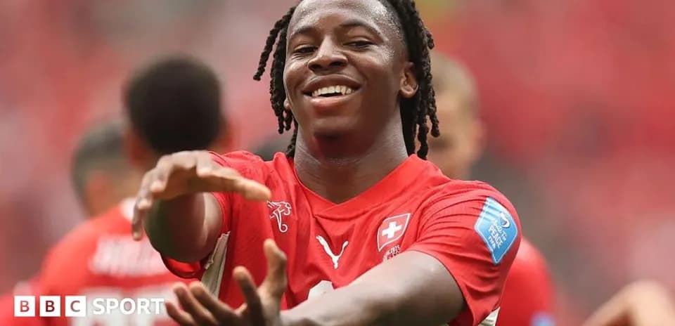 Jugador suizo celebrando en el campo
