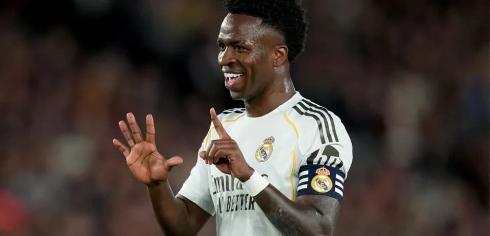 Vinícius Júnior celebrando durante un partido de fútbol