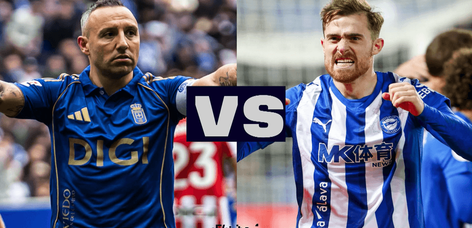 Jugadores de Oviedo y Alavés enfrentándose