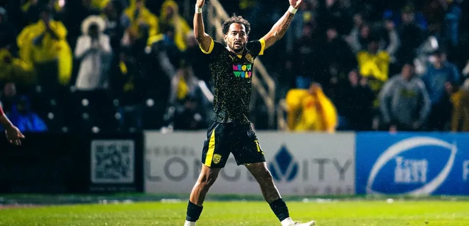 Jugador de New Mexico United celebrando un gol