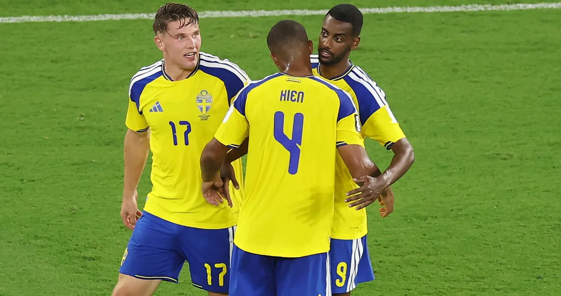 Jugadores de Suecia celebrando durante un partido