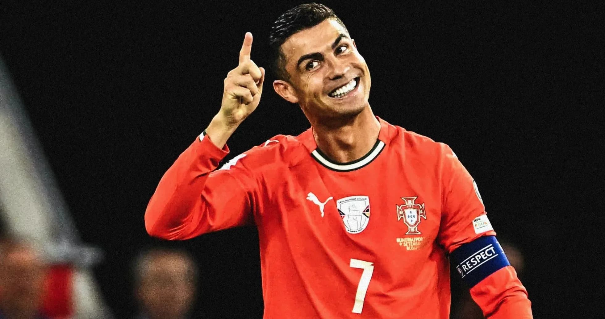 Cristiano Ronaldo celebrando en partido con Portugal Cristiano Ronaldo celebrando en partido con Portugal