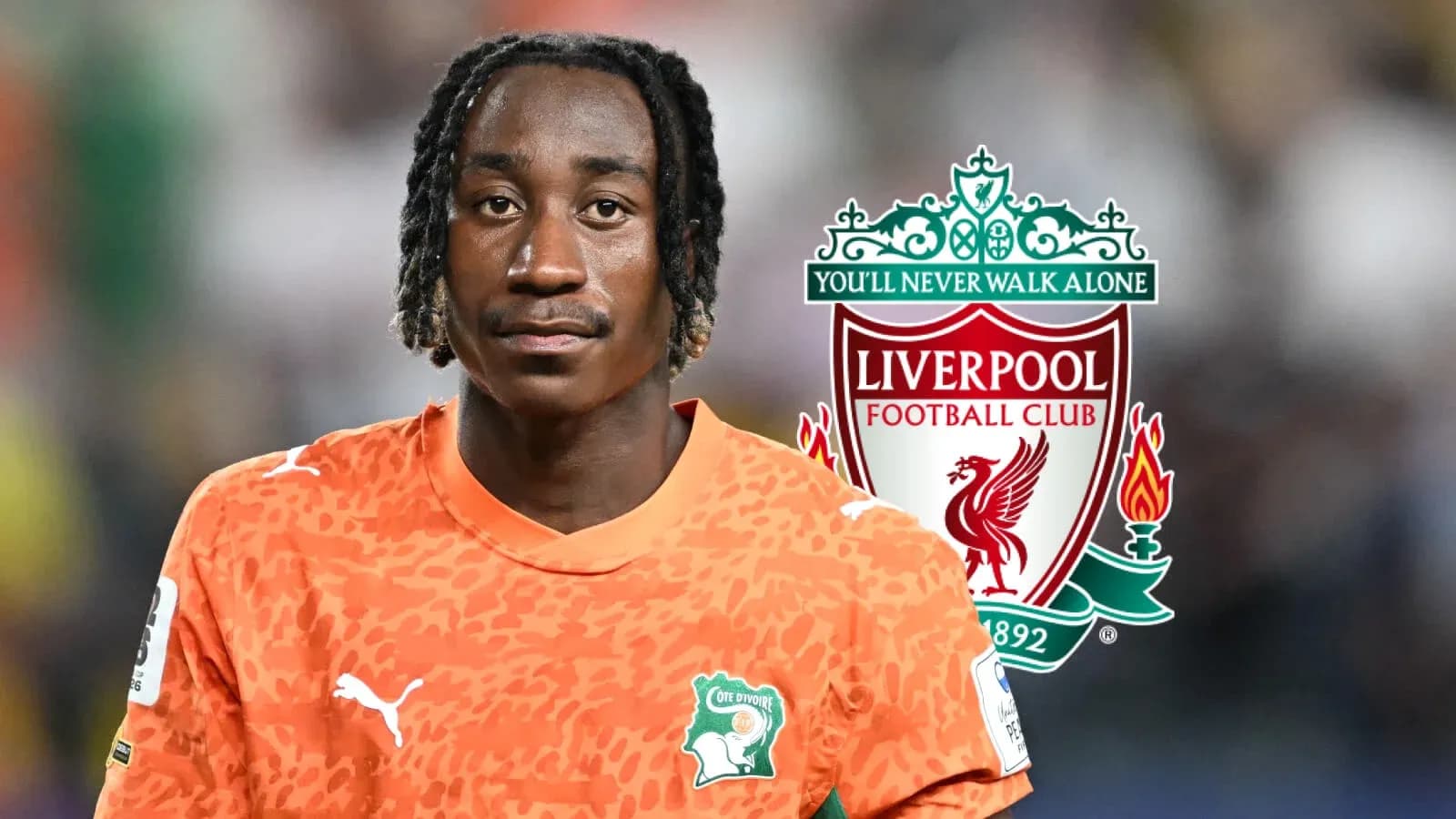 Portero con camiseta de Costa de Marfil y logo de Liverpool Portero con camiseta de Costa de Marfil y logo de Liverpool