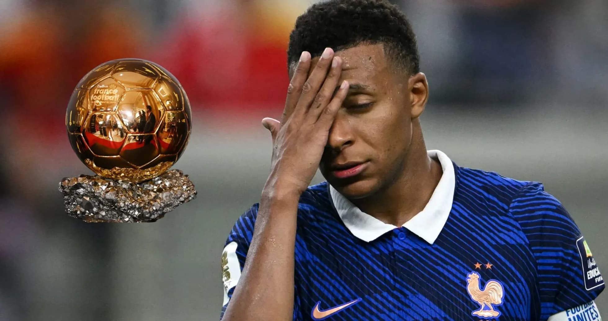 Jugador de Francia con el Balón de Oro al fondo Jugador de Francia con el Balón de Oro al fondo