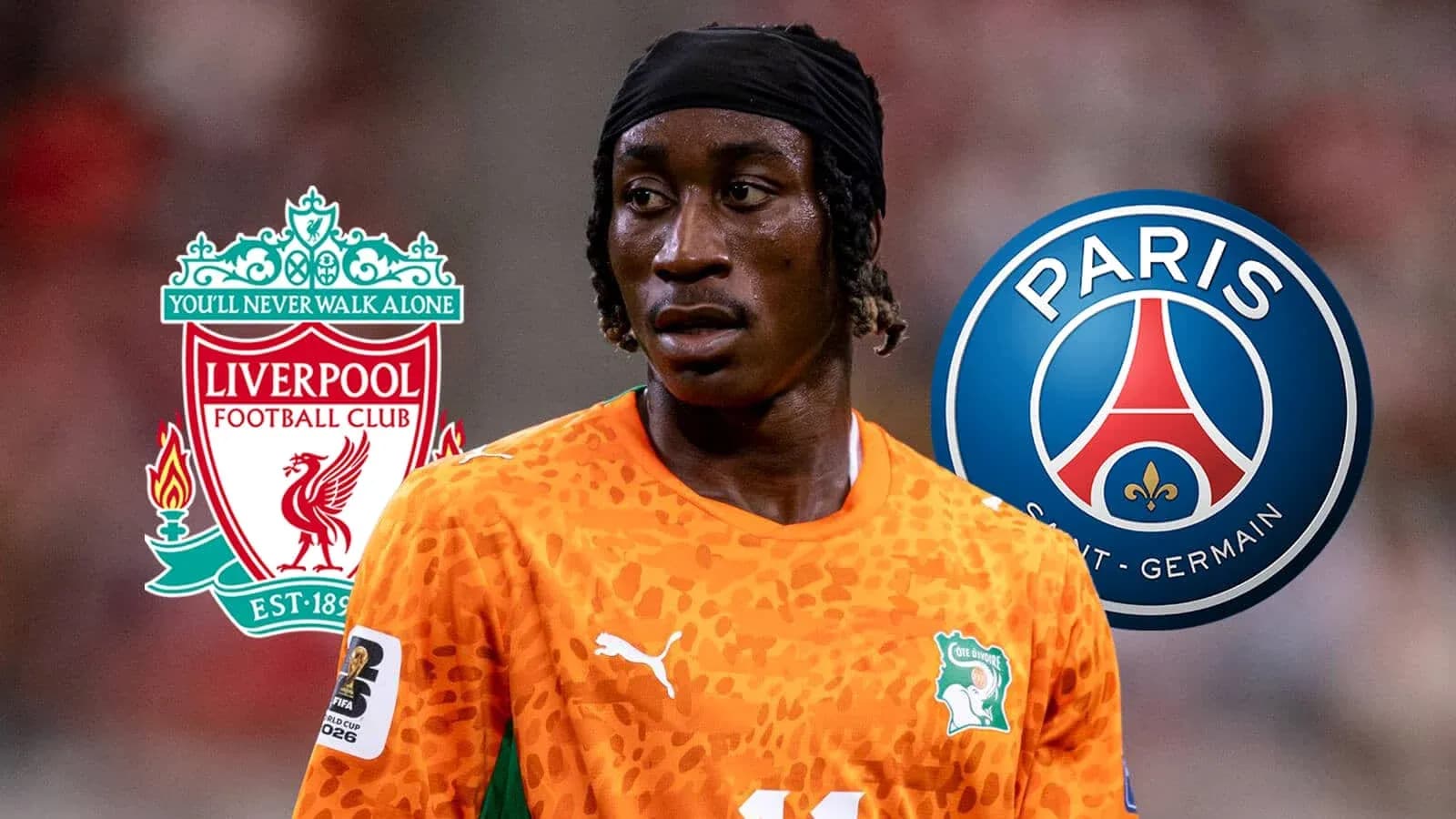 Jugador con camiseta de Costa de Marfil y logos de Liverpool y PSG Jugador con camiseta de Costa de Marfil y logos de Liverpool y PSG