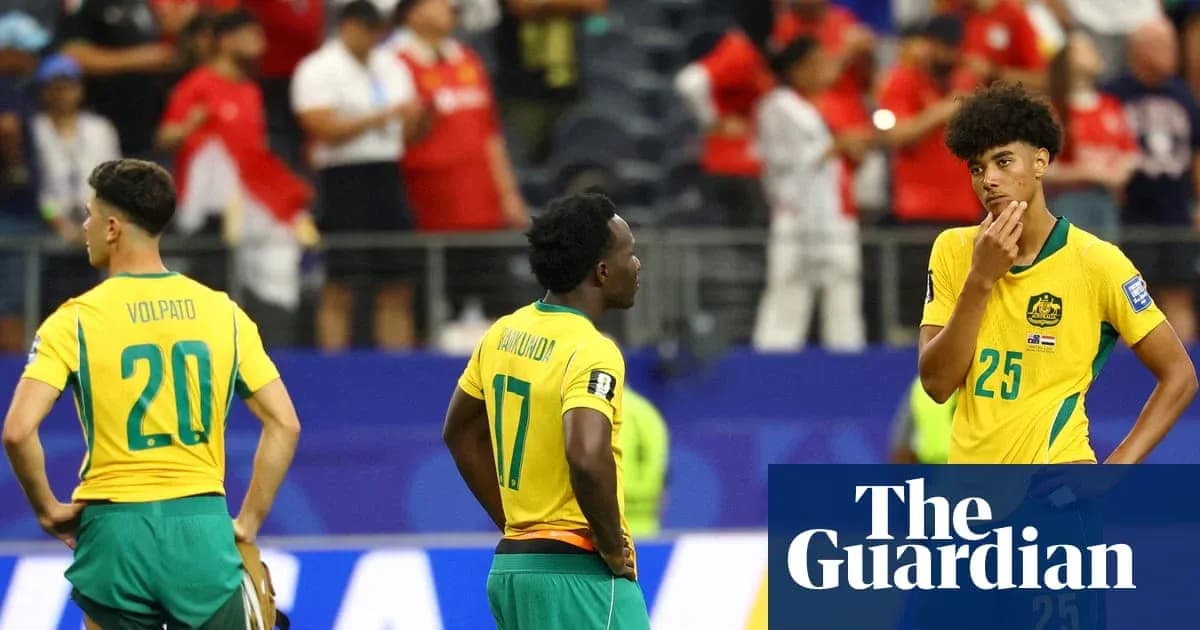 Jugadores australianos en el campo después del partido Jugadores australianos en el campo después del partido