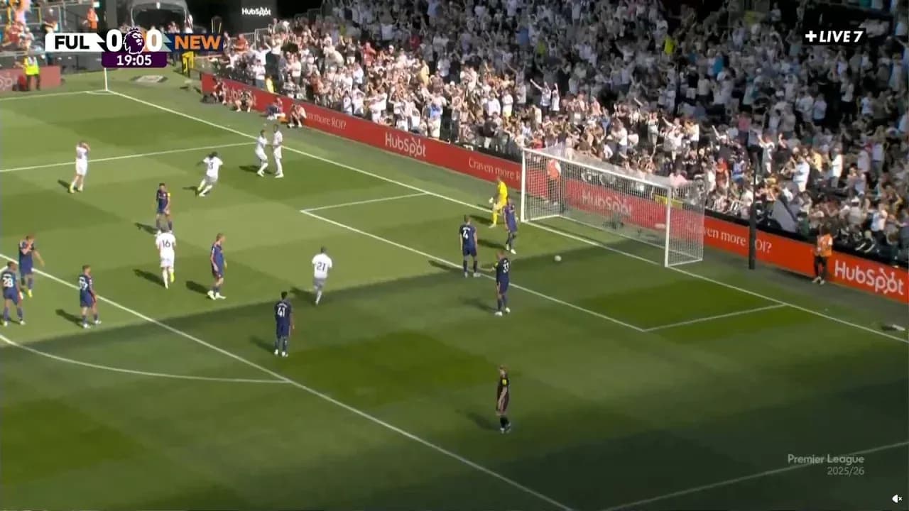 Fase de juego entre Fulham y Newcastle Fase de juego entre Fulham y Newcastle